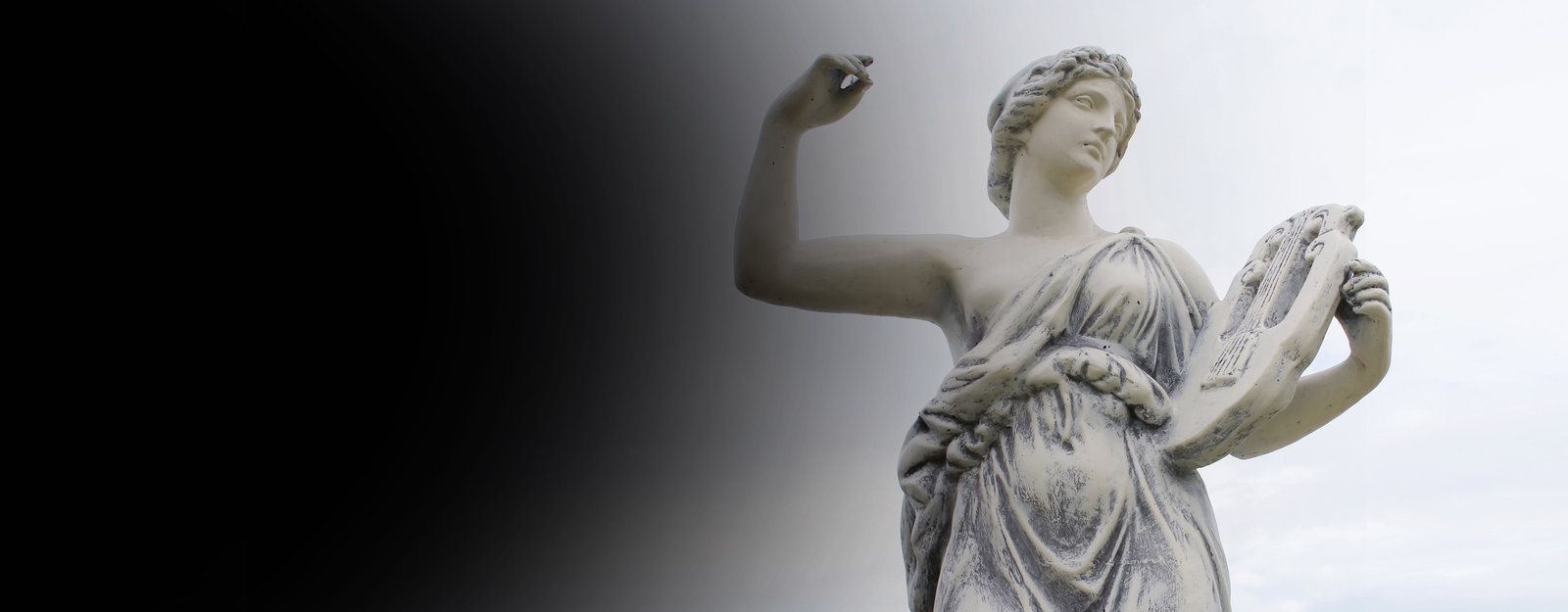 Aria - Luxury Velour | Luxury carpets for designers, architects & homes. Silk-effect, wool & flat weaves. Bespoke rugs & free samples. Ideal for residential & commercial spaces.